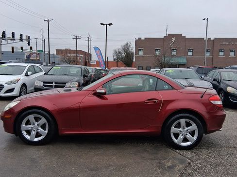 Used 2006 Mercedes-Benz SLK 280 w/ Comfort Pkg image 8