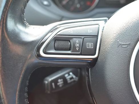 Used 2017 Audi Q3 2.0T Premium FWD image 21