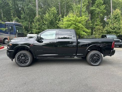New 2026 RAM 2500 Limited AWD/4WD image 8