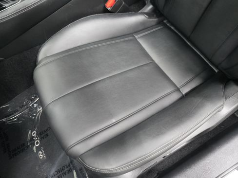 Used 2018 INFINITI Q60 3.0t Luxe RWD image 11