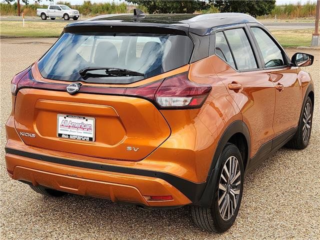 Used 2023 Nissan Kicks SV FWD image 4