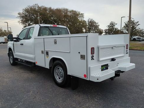 New 2026 Ford F250 XL w/ XL Chrome Package RWD image 7