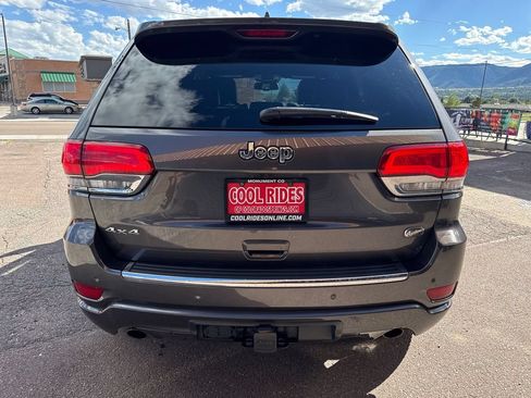 Used 2014 Jeep Grand Cherokee Overland w/ Advanced Technology Group AWD/4WD image 5