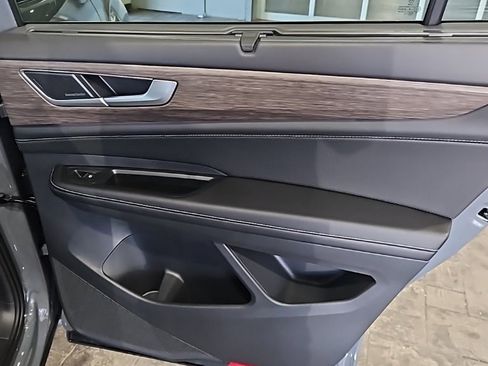 New 2026 Volkswagen Atlas SEL Premium R-Line image 15