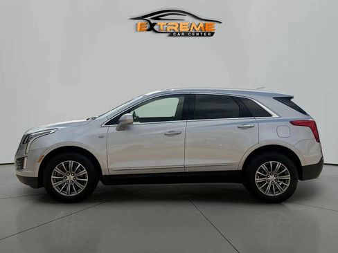 Used 2018 Cadillac XT5 Luxury w/ Driver Awareness Package AWD/4WD image 3