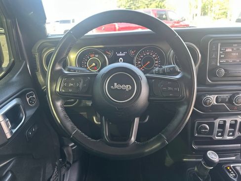 Used 2020 Jeep Wrangler Sport AWD/4WD image 20