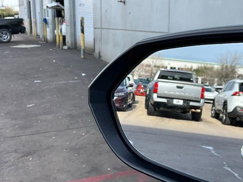 Used 2025 Hyundai Kona SEL image 19