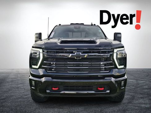 Certified 2025 Chevrolet Silverado 2500 LT w/ Trail Boss Package AWD/4WD image 9
