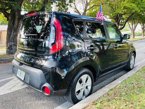 Used 2015 Kia Soul EV image 4