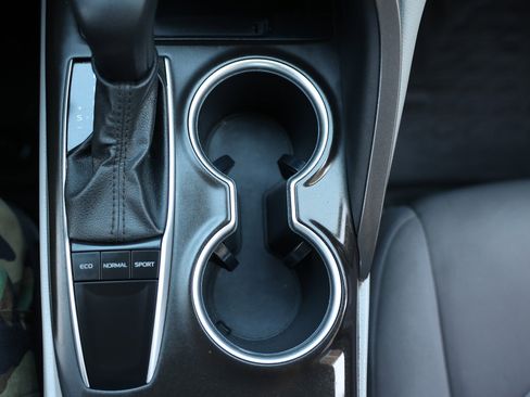 Used 2023 Toyota Camry LE image 42