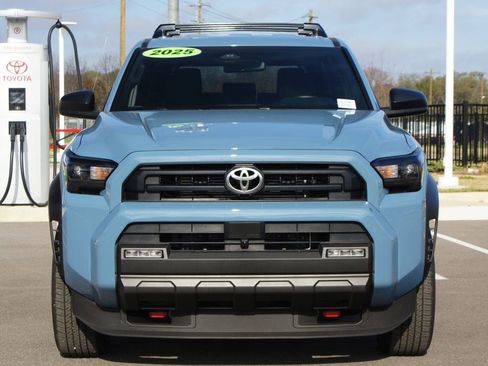 Used 2025 Toyota 4Runner SR5 image 22