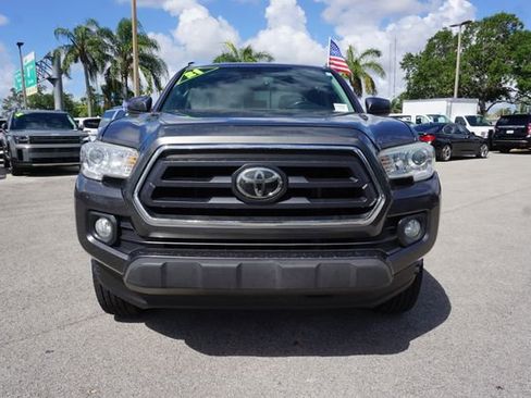 Used 2021 Toyota Tacoma SR5 RWD image 23