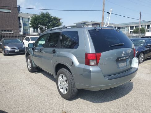 Used 2008 Mitsubishi Endeavor LS FWD image 4