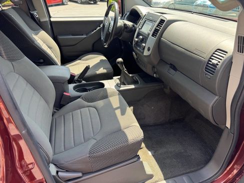 Used 2016 Nissan Frontier PRO-4X AWD/4WD image 13