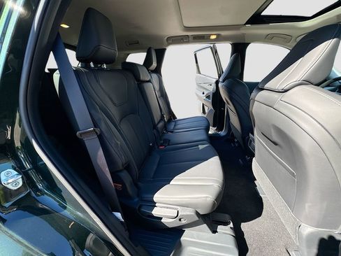 Certified 2026 INFINITI QX60 Luxe w/ Cargo Package FWD image 31