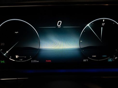 New 2026 Mercedes-Benz GLS 450 4MATIC image 27