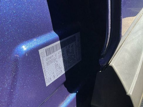 Used 2023 Nissan Rogue SV image 37