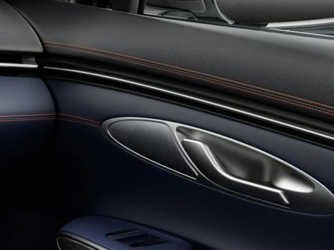 New 2026 Genesis GV70 2.5T Sport Prestige AWD/4WD image 21
