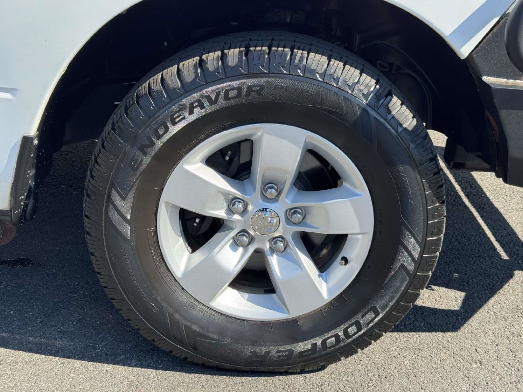Used 2015 RAM 1500 Tradesman w/ Power & Remote Entry Group AWD/4WD image 25