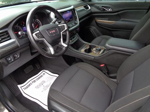 Used 2020 GMC Acadia SLE w/ Driver Convenience Package AWD/4WD image 9