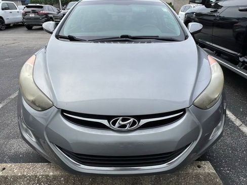 Used 2013 Hyundai Elantra GLS w/ Preferred Pkg FWD image 2