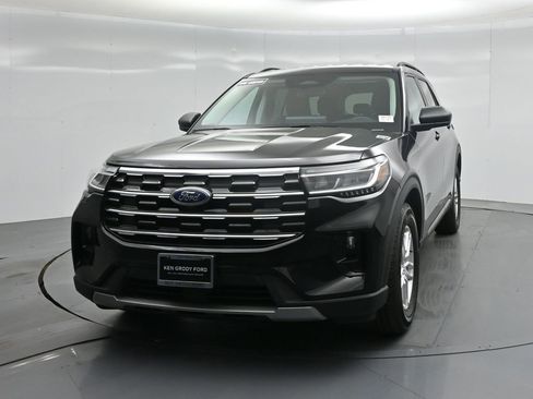 New 2026 Ford Explorer Active w/ Active Comfort Package image 55