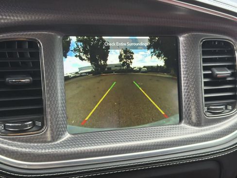 Used 2022 Dodge Charger SRT Hellcat w/ Harman/Kardon Audio Group image 17