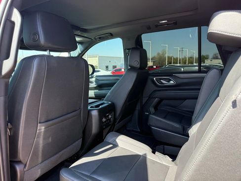 Used 2023 Chevrolet Tahoe Z71 w/ Luxury Package image 29