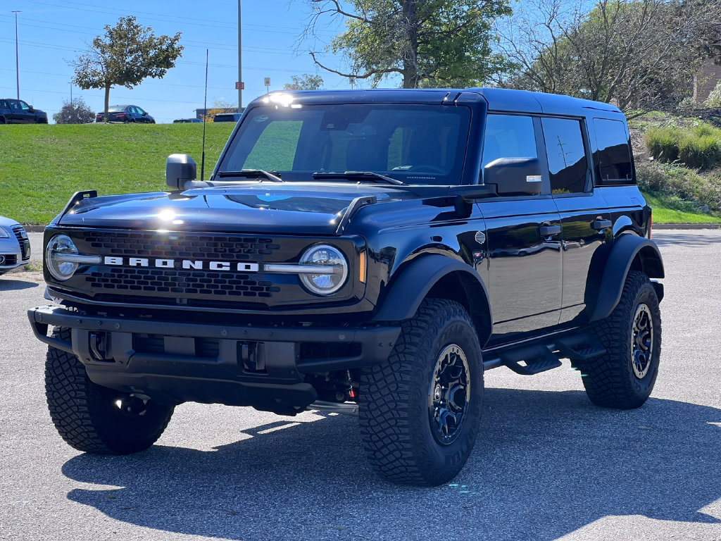 Used 2024 Ford Bronco Wildtrak AWD/4WD image 36
