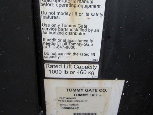 Used 2020 Chevrolet Express 3500 image 17