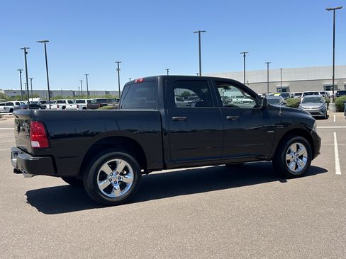 Used 2019 RAM 1500 Express w/ Wheel & Sound Group AWD/4WD image 5