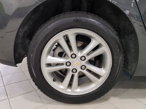 Used 2018 Chevrolet Cruze LT w/ Convenience Package image 21