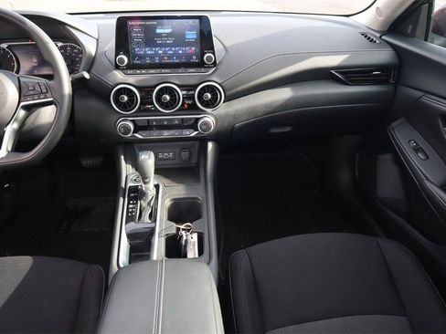 Certified 2025 Nissan Sentra SV image 16