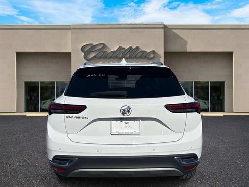Used 2021 Buick Envision Essence FWD image 4