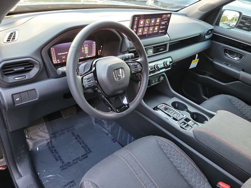 New 2026 Honda Pilot Sport image 17