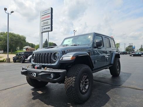 New 2025 Jeep Wrangler Unlimited Rubicon 392 image 5