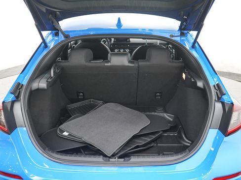 Used 2024 Honda Civic Sport image 16