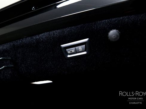 Used 2022 Rolls-Royce Ghost Black Badge image 26