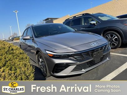 Certified 2025 Hyundai Elantra Limited