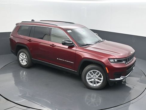 New 2025 Jeep Grand Cherokee L Laredo w/ Luxury Tech Group I image 39