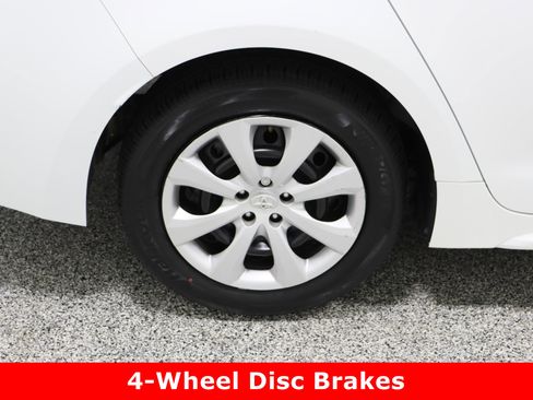 Certified 2024 Toyota Corolla LE image 6