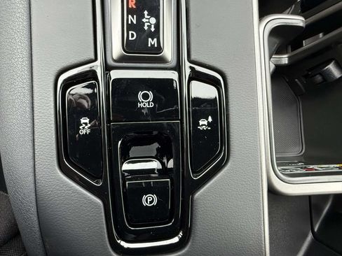 Used 2026 Lexus TX 500h AWD w/ Technology Package image 18