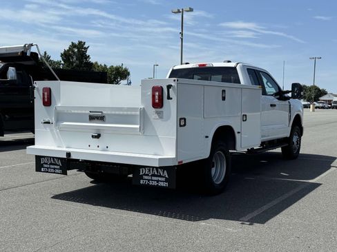 New 2025 Ford F350 XL w/ XL Chrome Package image 2
