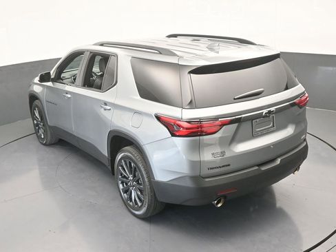 Used 2023 Chevrolet Traverse RS image 58