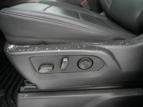 Certified 2025 Chevrolet Silverado 3500 LTZ w/ LTZ Convenience Package image 26