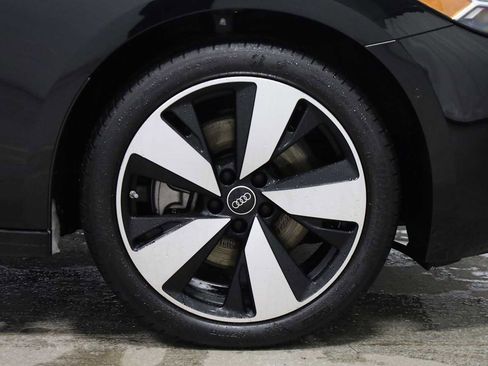 Used 2025 Audi A5 2.0T Premium Plus w/ Premium Plus image 12