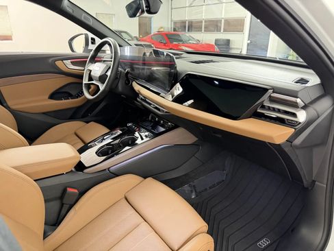 Used 2025 Audi A5 2.0T Premium Plus AWD/4WD image 40