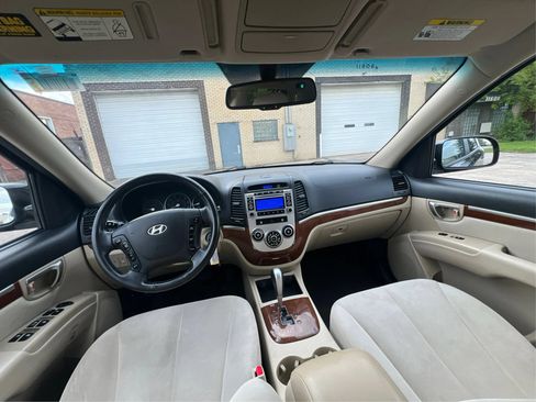 Used 2009 Hyundai Santa Fe SE FWD image 28