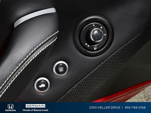 Used 2016 Ferrari California T RWD image 19