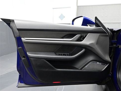 Certified 2020 Porsche Taycan Turbo S w/ Premium Package image 7